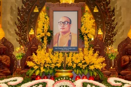 Chân dung Hòa thượng Thích Thiện Hoa được tôn trí tại chánh điện Việt Nam Quốc Tự - Ảnh: Anh Quốc