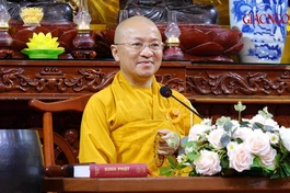 [Trực tuyến - Video] Thượng tọa Thích Nhật Từ nói về văn hóa đi lễ chùa đầu năm