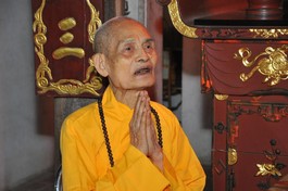 Đức Pháp chủ GHPGVN - Đại Trưởng lão Hòa thượng Thích Phổ Tuệ (Ảnh: Diệu Tường)