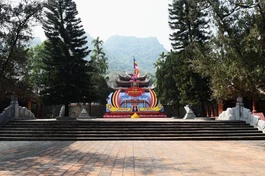 Chùa Hương yên bình trong mùa hội thời Covid-19 - Ảnh: Quảng Tâm