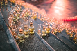 Hà Nam: Thắp đèn tưởng niệm Đức Phật nhập Niết-bàn và khánh đản Bồ-tát Quán Thế Âm