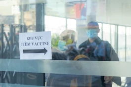 TP.HCM đang nỗ lực trong chiến dịch tiêm vắc-xin trên diện rộng - Ảnh: Phùng Anh Quốc