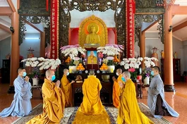 Chân dung cố Hòa thượng Thích Đạt Đạt được tôn trí tại chánh điện chùa Bát Nhã 