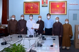 [Video] Thăm và tuyên dương công đức một số bệnh viện điều trị Covid-19, cơ sở từ thiện tại TP.HCM