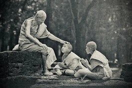 Giới luật là mạng mạch của Phật pháp