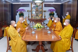 Quang cảnh phiên họp đặc biệt của Ban Thường trực Hội đồng Chứng minh, suy cử Quyền Pháp chủ GHPGVN - Ảnh: Bảo Toàn/BGN