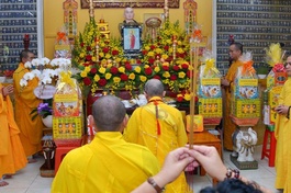 Lễ cung tiến Giác linh nhân húy nhật Hòa thượng Thích Tài Quang