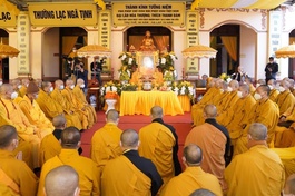 Trang nghiêm lễ nhập kim quan Đại lão Hòa thượng Thích Thanh Đàm