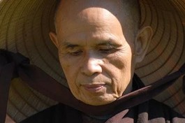 [Video] Thiền sư Thích Nhất Hạnh - Người mang Chánh niệm đi vào đời