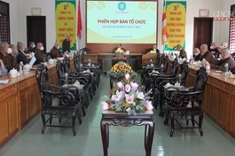 Quang cảnh phiên họp của Ban Tổ chức Đại hội đại biểu Phật giáo tỉnh Thừa Thiên Huế sáng 4-3-2022