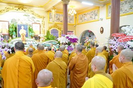 Lễ tưởng niệm lần thứ 8 ngày cố Đại lão Hòa thượng Thích Trí Tịnh viên tịch diễn ra trong không khí trang nghiêm