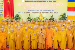 Tân Ban Trị sự GHPGVN TP.HCM - Ảnh: Phùng Anh Quốc