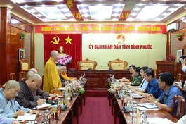 Thượng tọa Thích Đức Thiện phát biểu tại buổi làm việc với lãnh đạo tỉnh Bình Phước về Đại hội đại biểu Phật giáo tỉnh nhà nhiệm kỳ 2022-2027 - Ảnh: Báo Bình Phước