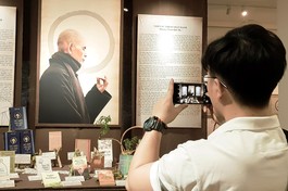 Thiền sư Thích Nhất Hạnh (1926-2022) - Ảnh: TNO