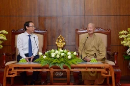 Đức Pháp chủ GHPGVN tiếp ông Nguyễn Văn Nên, Ủy viên Bộ Chính trị, Bí thư Thành ủy TP.HCM đến thăm và chúc mừng thành công của Đại hội đại biểu Phật giáo toàn quốc lần thứ IX - Ảnh: Bảo Toàn/BGN