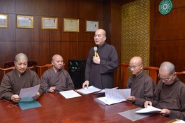 Thượng Thích Truyền Cường phát biểu trong buổi họp của Ban Kinh tế - Tài chính GHPGVN TP.HCM - Ảnh: Bảo Toàn/BGN