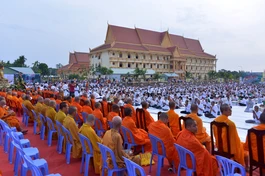 Trang nghiêm lễ đặt bát hội cúng dường 3.000 chư Tăng