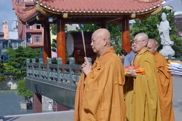 [Video] Khai đàn Pháp hội Vu lan tại Việt Nam Quốc Tự 