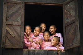 Phật giáo chủ trương tập trung vào những vấn đề thực tiễn của con người - Ảnh minh họa