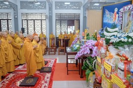 Lễ tưởng niệm 40 năm ngày viên tịch của Đại lão Hòa thượng Thích Trí Thủ - nguyên Viện trưởng Viện Hoá đạo GHPGVN Thống nhất, Chủ tịch Hội đồng Trị sự GHPGVN nhiệm kỳ đầu tiên sau khi thành lập (1981-1984) do GHPGVN tổ chức tại thiền viện Quảng Đức (Q.3, TP.HCM) - Ảnh: Đăng Huy