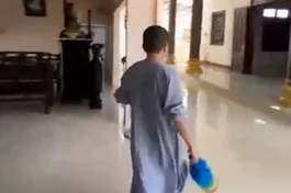 Phản ánh cho biết YouTuber, TikToker vào một chùa Ni, bám theo các Sư cô đang làm vệ sinh để hỏi những câu khiêm nhã...