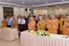 Chư tôn đức giáo phẩm lãnh đạo Giáo hội và quan khách tham dự Lễ kỷ niệm 45 năm Báo Giác Ngộ ra số đầu tiên (1976-2021) - Ảnh: Bảo Toàn/BGN