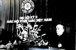 Hoà thượng Thích Chánh Trực phát biểu trong Đại hội đại biểu Phật giáo toàn quốc kỳ II - Tư liệu của Trung Tín