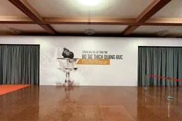 Không gian Việt Nam Quốc Tự đã được thiết kế, thực hiện để tôn trí, chiêm bái xá-lợi Trái tim Bồ-tát Thích Quảng Đức - một trong những sự kiện tâm linh thuộc chương trình chính thức Đại lễ Vesak Liên Hiệp Quốc 2025 tại TP.HCM - Ảnh: H.Đ