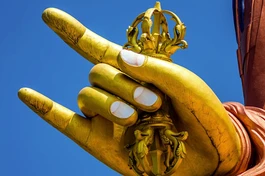 Pháp khí thường sử dụng trong hành trì của hành giả Kim cương thừa