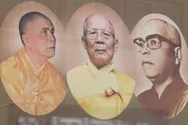 Chân dung chư vị Trưởng lão Hòa thượng Thích Thiện Siêu (giữa), Hòa thượng Thích Trí Quang (trái) và Hòa thượng Thích Thiện Minh tại tổ đình Từ Đàm
