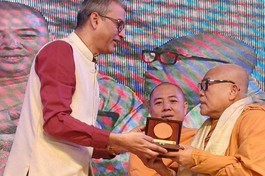 Hòa thượng Thích Giác Toàn tham dự Lễ kỷ niệm 75 năm thành lập Nava Nalanda Mahavihara (Ấn Độ) và đặt đá xây dựng Hội trường Thích Minh Châu do Viện Nghiên cứu Phật học VN chủ trương và tài trợ 