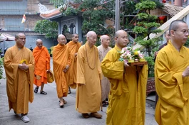 [Video] Đức Pháp chủ quang lâm chứng minh, trao Giáo chỉ tấn phong giáo phẩm tại Hội nghị Thường niên GHPGVN