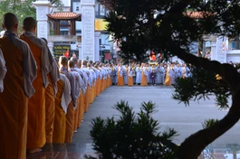 Tương lai Phật giáo gắn mật thiết với Tăng đoàn, đời sống Tăng Ni phản ánh trung thực Phật giáo trong xã hội