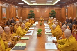 Ban Thường trực Hội đồng Chứng minh xem xét việc tấn phong giáo phẩm do Ban Thường trực Hội đồng Trị sự GHPGVN đệ trình theo quy định của Hiến chương - Ảnh: Báo Giác Ngộ