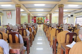 Quang cảnh buổi thuyết giảng