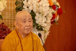 Hòa thượng Thích Như Tín sách tấn chư hành giả an cư tại chùa Vạn Đức