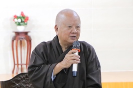 Hòa thượng Thích Thiện Minh, Trưởng ban Trị sự GHPGVN TP.Thủ Đức chủ trì phiên họp - Ảnh: Trung Thắng