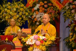 Thượng tọa Thích Đức Thiện vừa được tái suy cử Phó Chủ tịch kiêm Tổng Thư ký Hội đồng Trị sự, Trưởng ban Phật giáo Quốc tế Trung ương GHPGVN nhiệm kỳ 2022-2027 - Ảnh: BGN