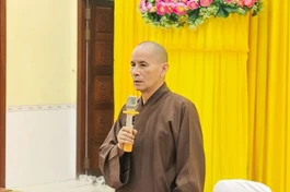 Hòa thượng Thích Thiện Thống, Phó Chủ tịch Hội đồng Trị sự, Trưởng ban Trị sự GHPGVN tỉnh An Giang chủ trì phiên họp - Ảnh: PGAG