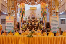 Hội nghị tổng kết công tác Phật sự năm 2025 của Ban Trị sự GHPGVN tỉnh Khánh Hòa diễn ra tại chùa Long Sơn - P.Tây Nha Trang