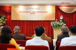 Thượng tọa Thích Tâm Hải phát biểu tại buổi họp mặt của Câu Lạc bộ Phóng viên - Cộng tác viên Báo Giác Ngộ 