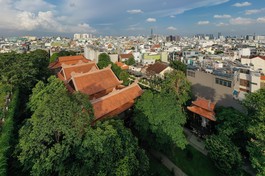 Không gian xanh của Quảng Hương Già Lam giữa lòng thành phố - Ảnh: Phong Dinh