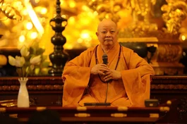 Hòa thượng Thích Lệ Trang khai thị nhân mùa Phật đản Phật lịch 2570 - Ảnh: Trương Hoàng Giang