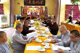 Ban Trị sự và chính quyền quận 8 họp triển khai công tác chuẩn bị đại hội Phật giáo cấp quận 2021.