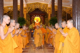 Cung đón Hòa thượng Giác Giới 