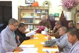 Quang cảnh phiên họp