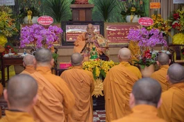 Khánh chúc Trưởng lão Hòa thượng Thích Hiển Tu