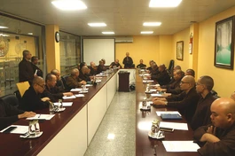 Thượng tọa Thích Thiện Quý nêu tầm quan trọng của phiên họp