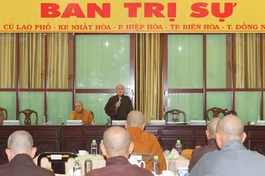 Hòa thượng Thích Nhật Quang phát biểu tại hội nghị Ban Thường trực mở rộng