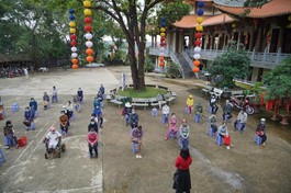 100 hộ khó khăn được tham gia phiên chợ 0 đồng tại chùa Pháp Hoa, phải tuân thủ giãn cách - 5K